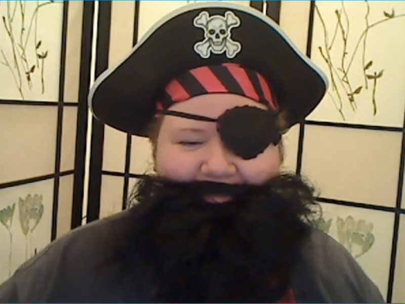 Sarah_pirate.jpg