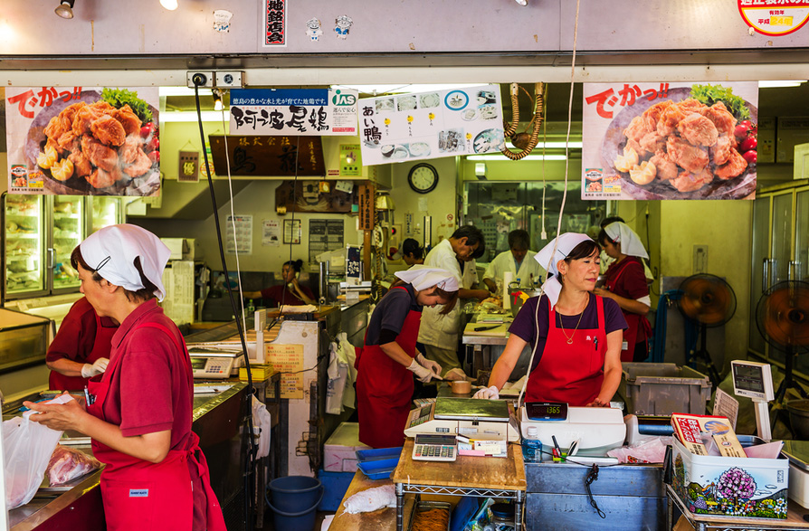 Tsukiji.jpg